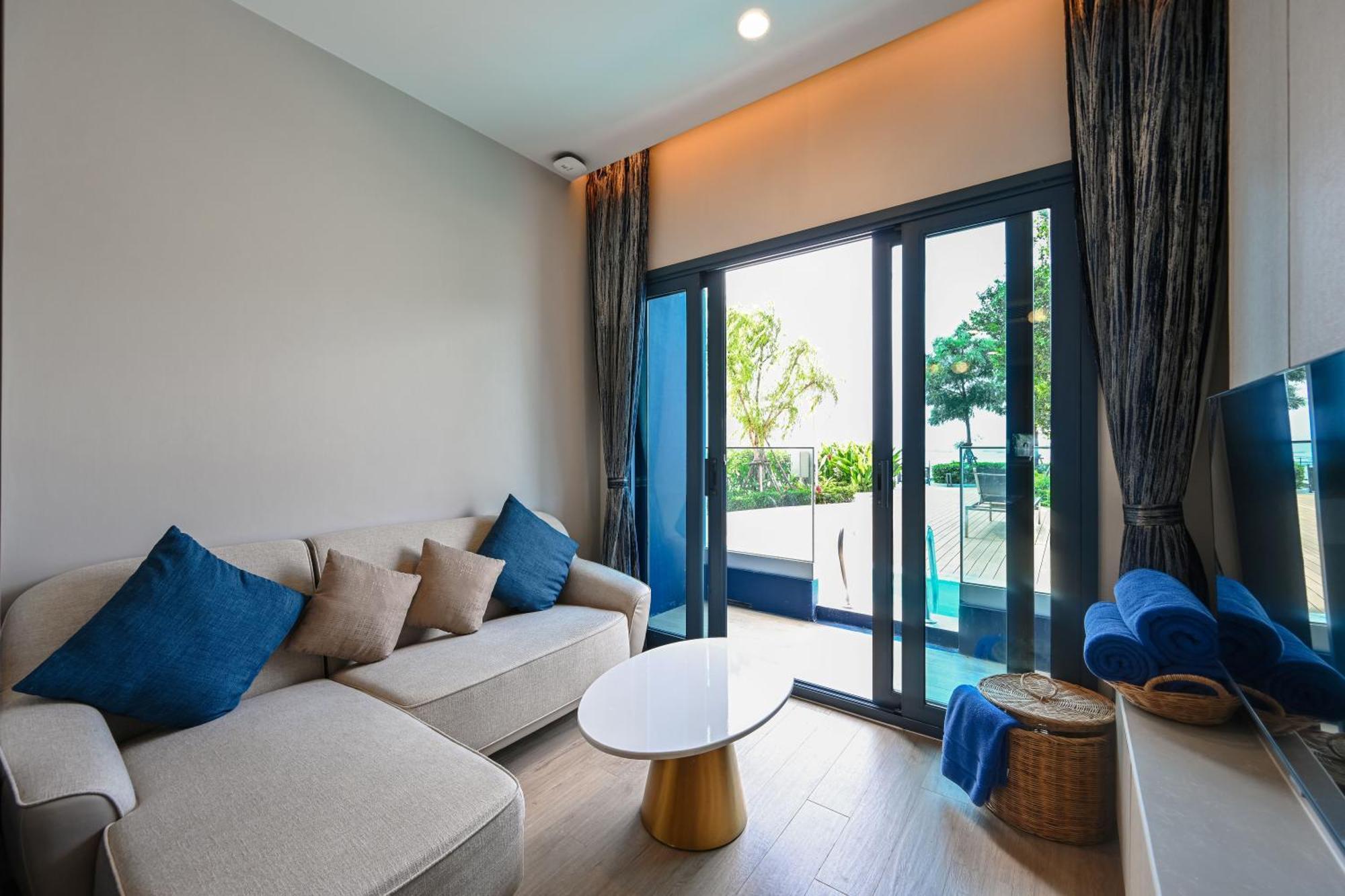S Sriracha Hotel & Residence Si Racha Exterior photo